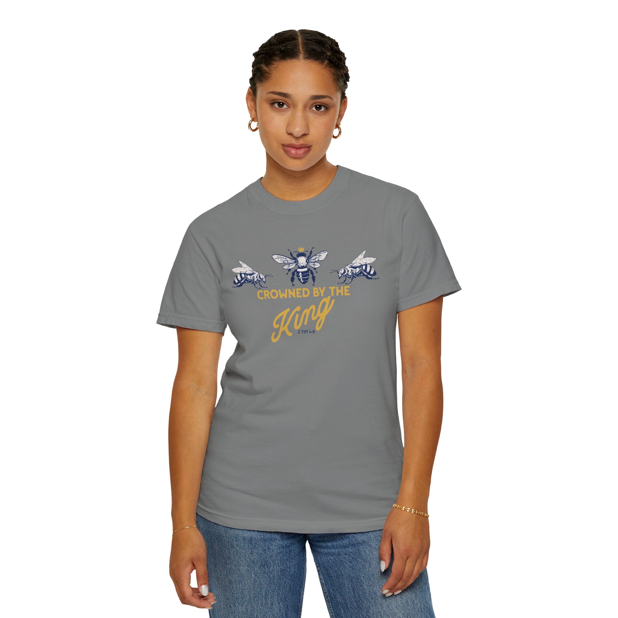Crowned by the King - Bee T-shirt