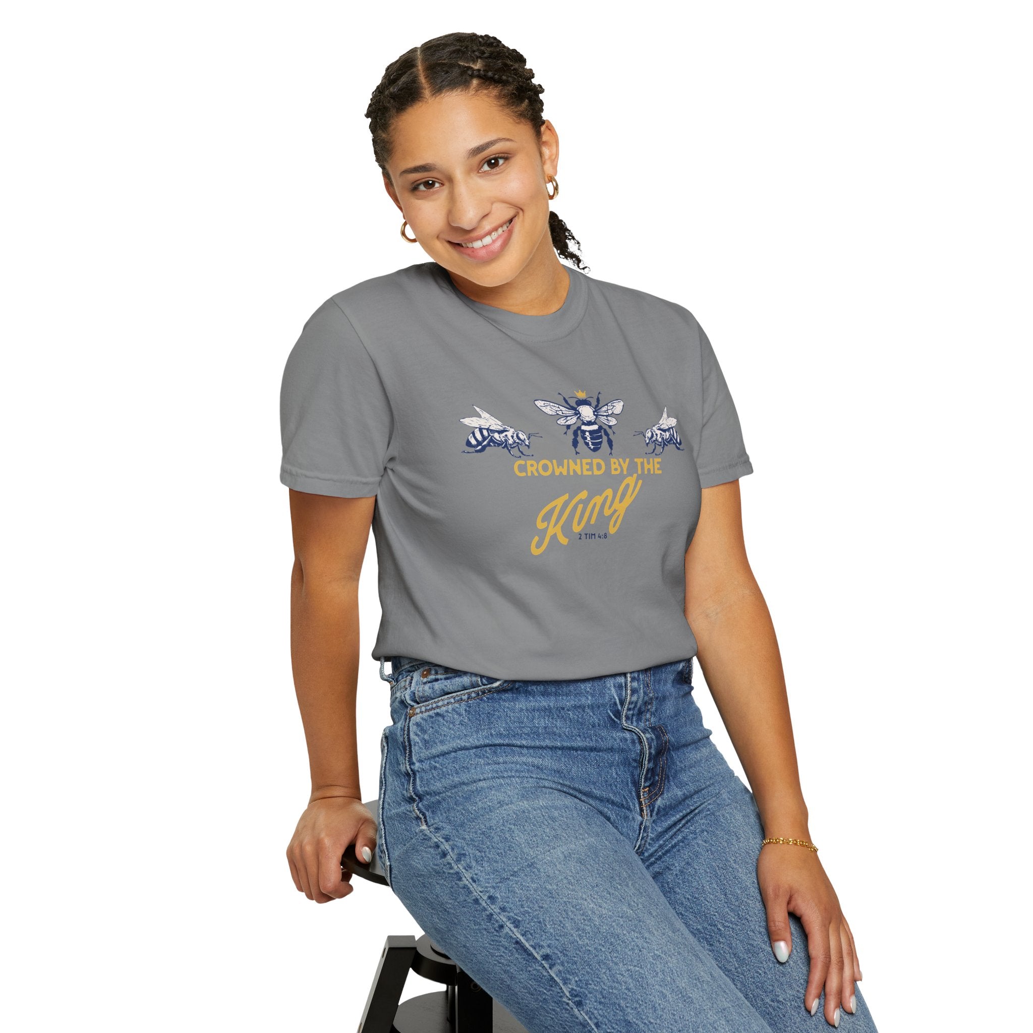 Crowned by the King - Bee T-shirt