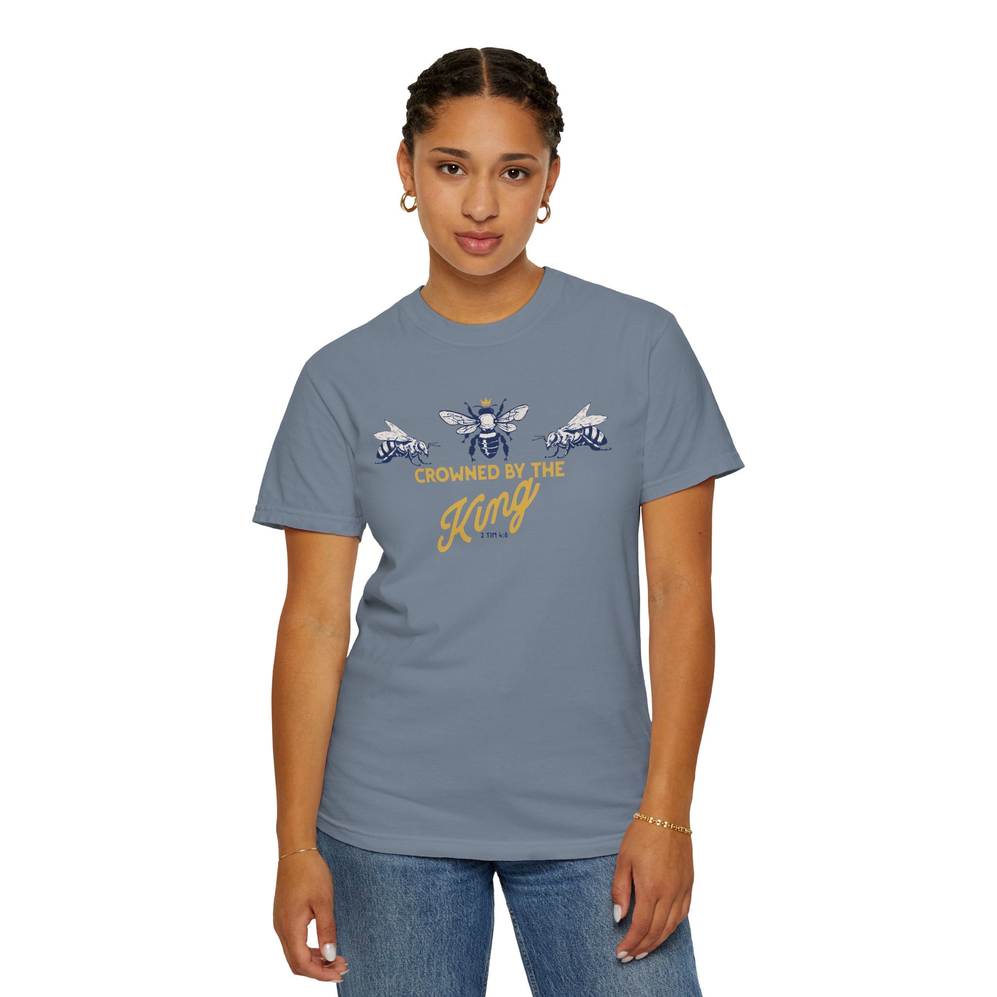 Crowned by the King - Bee T-shirt