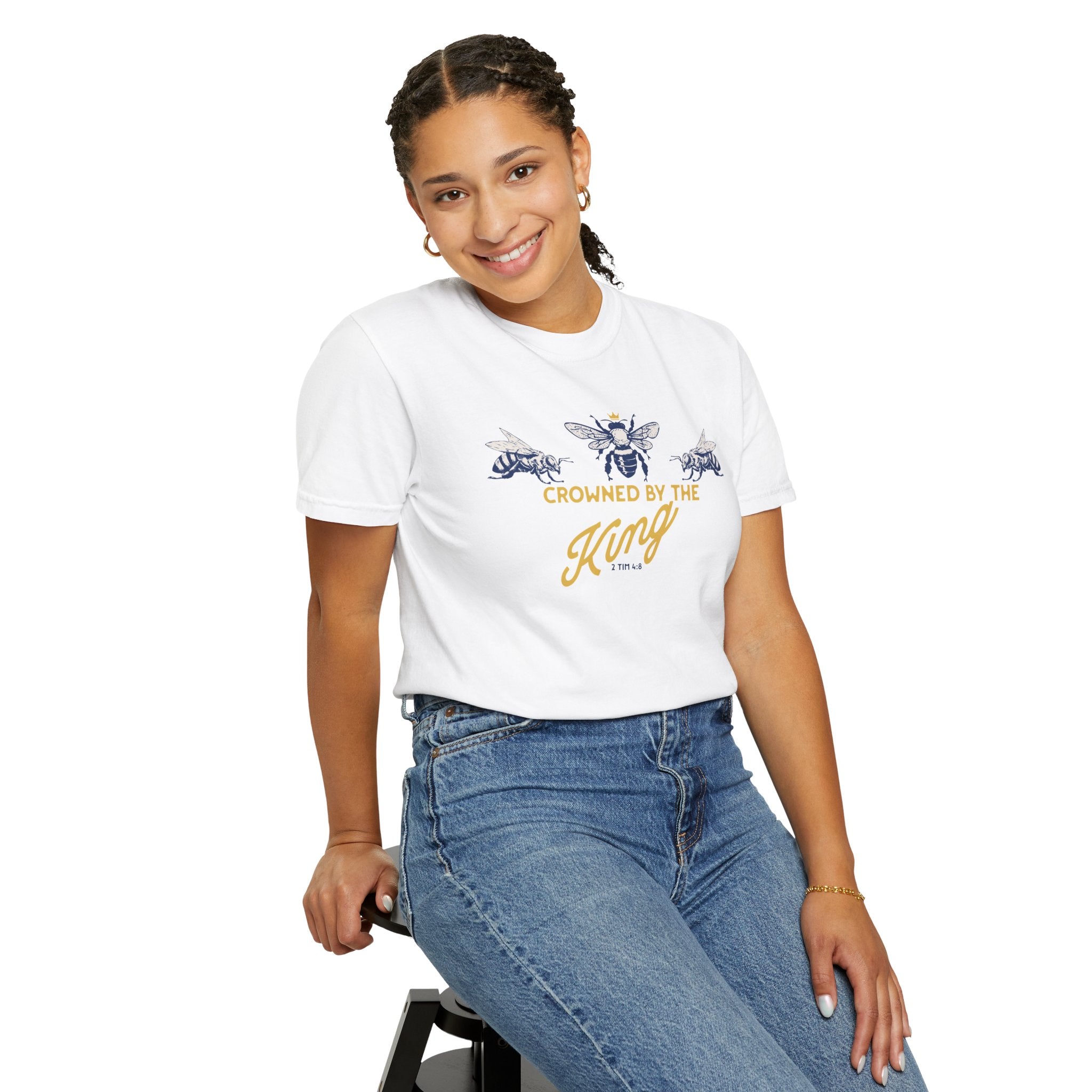 Crowned by the King - Bee T-shirt