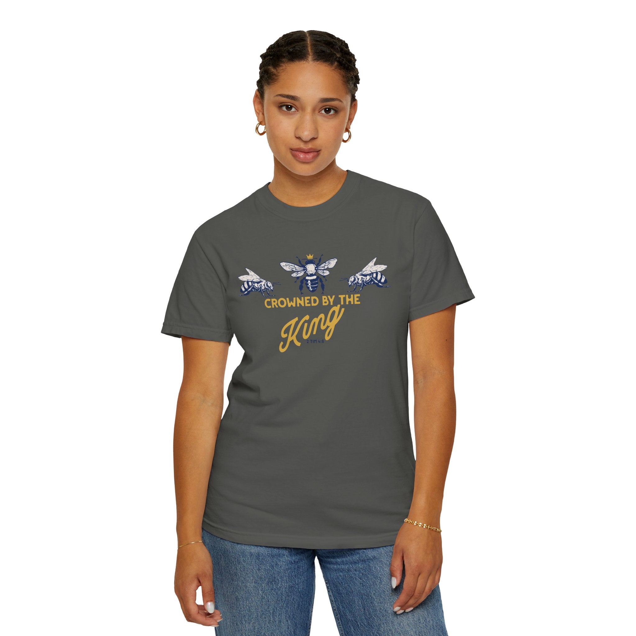 Crowned by the King - Bee T-shirt